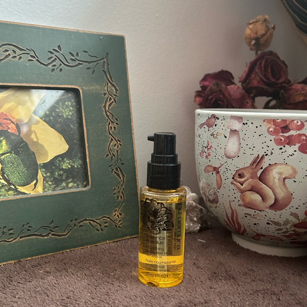 Shu uemura mini essence absolute nourishing protective hair oil